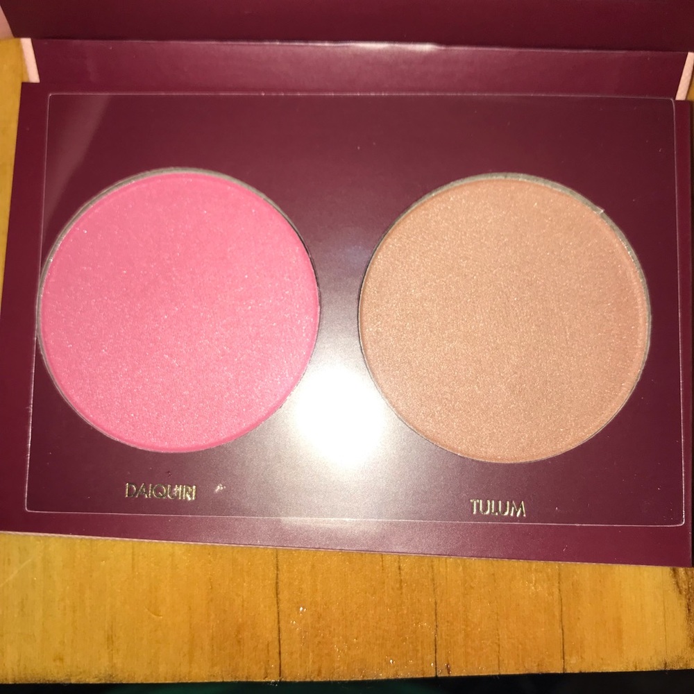 BRAND NEW! WANDER BEAUTY Trip for Two blush & bronzer duo- NEW; never swatched!